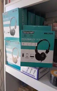 هدفون وهدست مچر آکبند