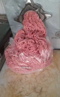 چرخکرده زیر گردن گوساله قلوه گا