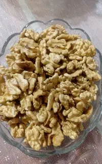 مغز گردوی تویسرکان