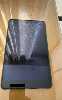 تبلت tab a سالم و تعمیر نشده