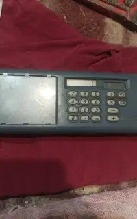 ماشین حساب عتیقه خورشیدی ساخت امریکاه