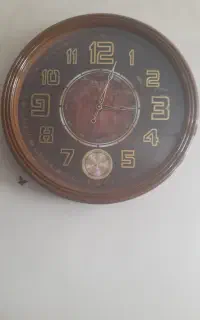 ساعت دیواری