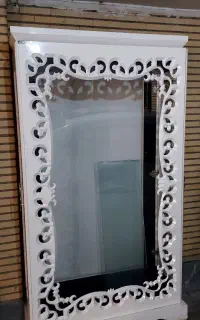 ویترین چوب و شیشه