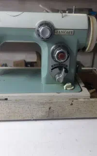 چرخ جادکمه زن ژانومه