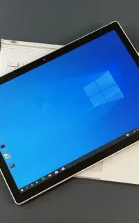 سرفیس بوک ۲ موجود شد