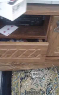 میزنلویزیون درحدتمیزوکیوم جنسش بامیزتلفن