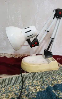 چراغ مطالعه مهندسی