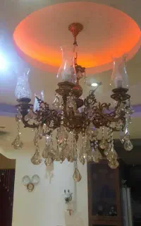 لوستر شش شاخه برنزی با دو عدد کناره های سنگین وزن