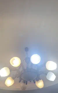 لوستر ۸ شعله