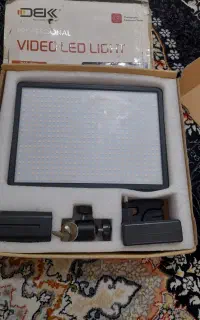 پروژکتور فلت