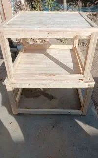 کرسی‌چوبی‌‌محکم‌وباکیفیت