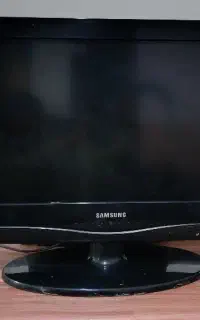 تلوزیون سامسونگ 26اینچ