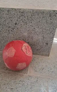 توپ فوتبال در حد نو یکم کمباد ۳۰۰۰۰۰هزار تومن