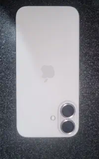 ایفون ۱۶ نرمال