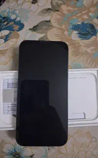 ایفون ۱۳ نرمال درحد نو