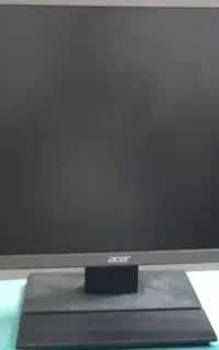 مانیتور B246HL Acer