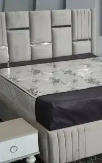 تختخواب.      روناک.    نرسیده به فلامینگو