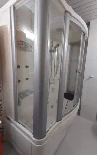 جکوزی ایستاده و خوابیده