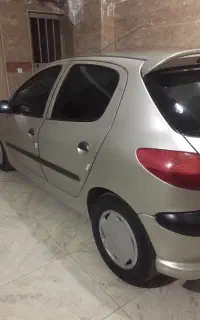 پژو۲۰۶ مدل ۸۲
