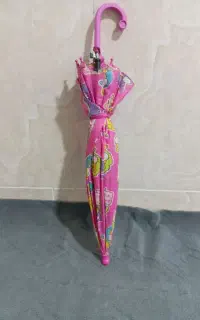 چتر بچگانه