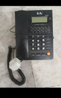 خط تلفن ثابت