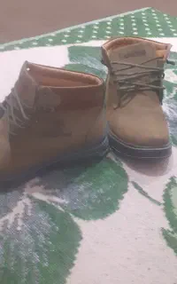 کفش زمستونه