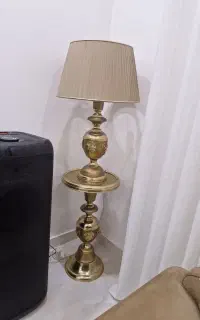 آباژور به همراه پایه