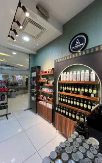 استخدام فروشنده خانم