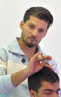 آموزش ارایشگری