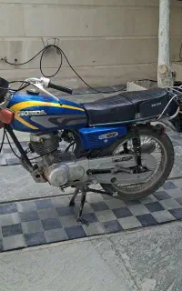 مزایده مدل ۹۵ سر حال