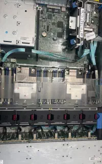 شاسی dl380 g9 24 sff