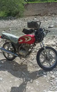 موتور سیکلت پیشرو احسان