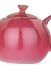 قوری و کفگیر و ملاقه