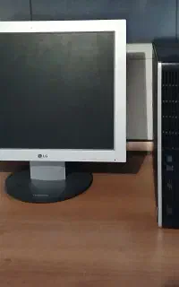 کیس Hp و مانیتور LG