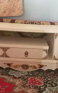 سلام ی میزتلویزیون وی جاکفشی سالم بفروش میرسد