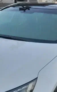 نصب تخصصی شیشه دودی درفضای بسته (دودی مارکت)