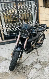 موتور سیکلت سنگین برند زونتس ۱۵۰ رادیاتور دار