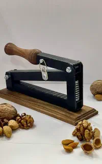 هسته شکن خانگی (آرام شکن)