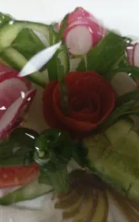 پرسنل خانم برای فروشگاه  موادغذایی