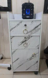 فروش وسایل سالن