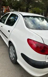 پژو 206 اس دی v8