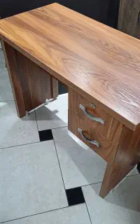 میز کامپیوتر