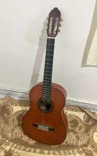 گیتار cg 180