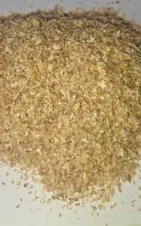 سبوس گندم(دامی) و  دانه مرغی