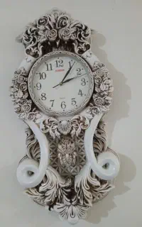 ساعت دیواری سلطنتی