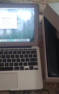 Apple MacBook Air A1370 Core i5