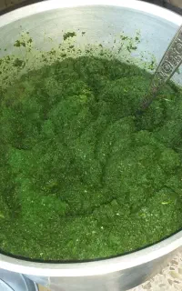 سبزی آش وقرمه