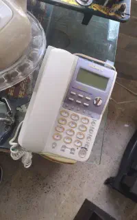 تلفن دیواری