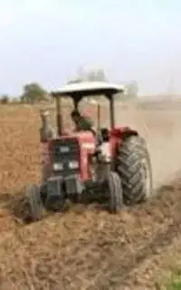 استخدام راننده تراکتور با حقوق روزانه
