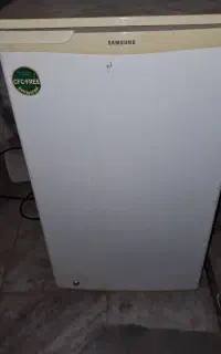 یخچال سامسونگ ۵فوت کوچک هتلی